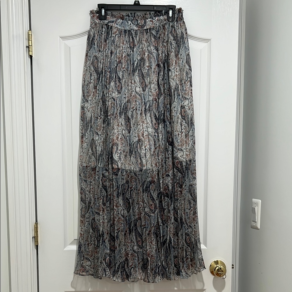 Promesa Paisley Print Maxi Skirt